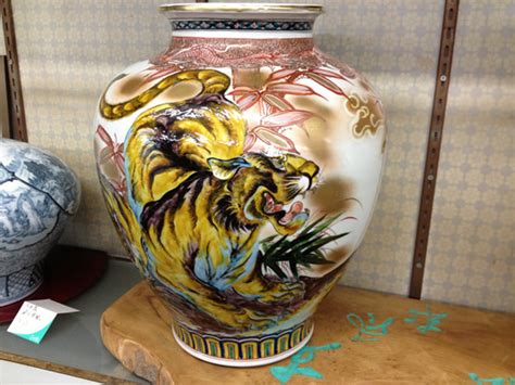 山林之虎 花瓶画